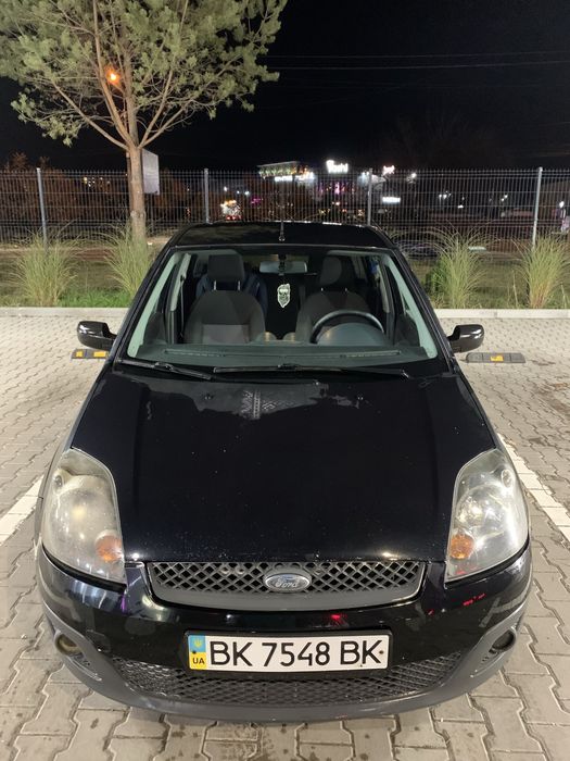 Ford fiesta 2008р. 1.4 бензин