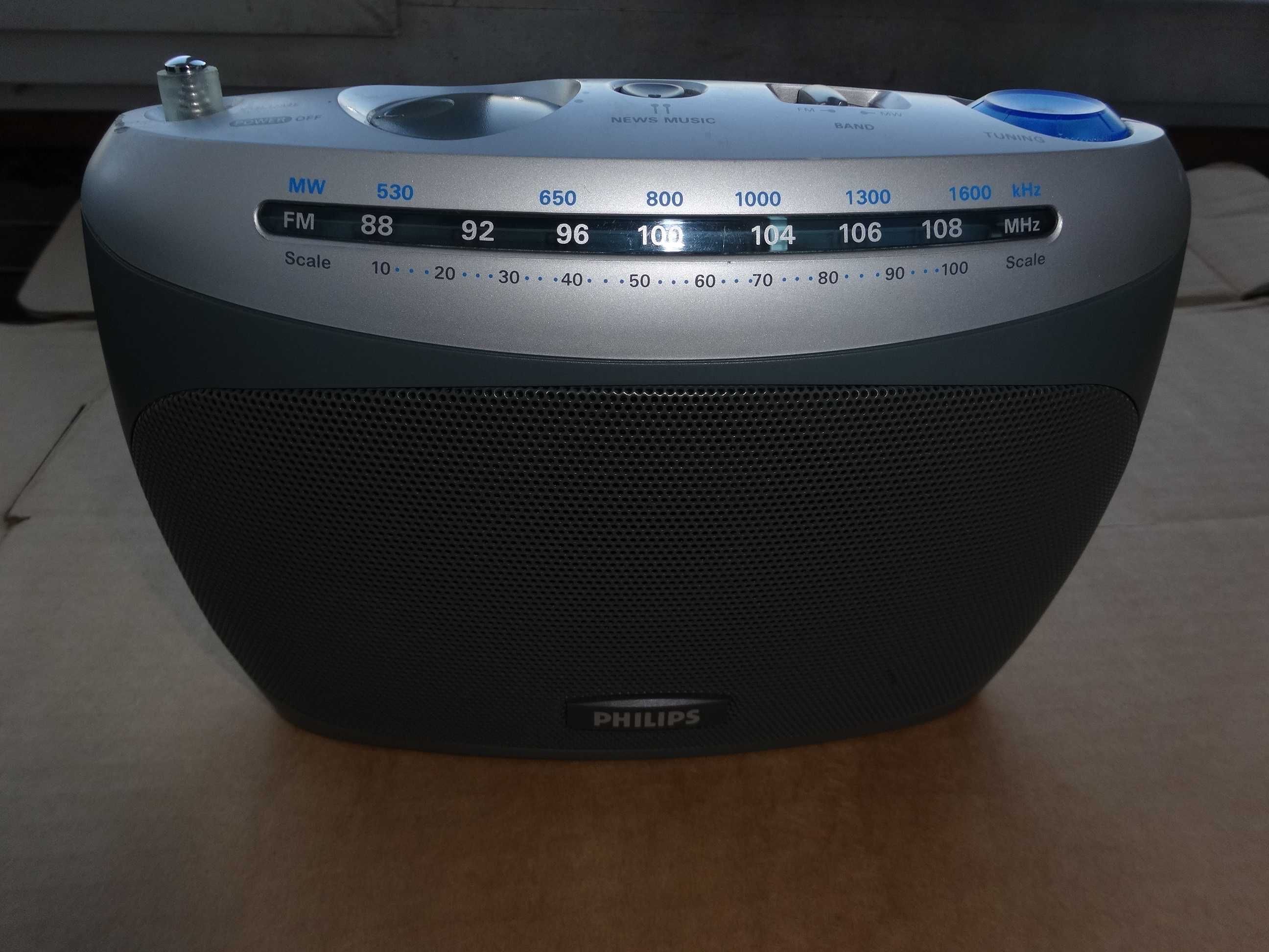 Радіоприймач PHILIPS AE2150.