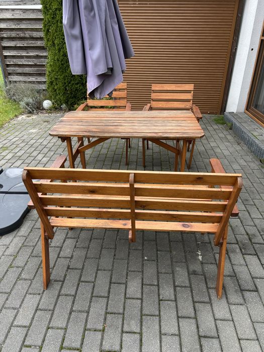 Zestaw mebli ogrodowych drewnianych