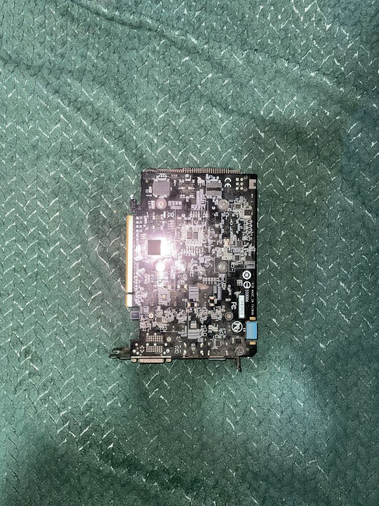 Відеокарта Gtx 950 2gb