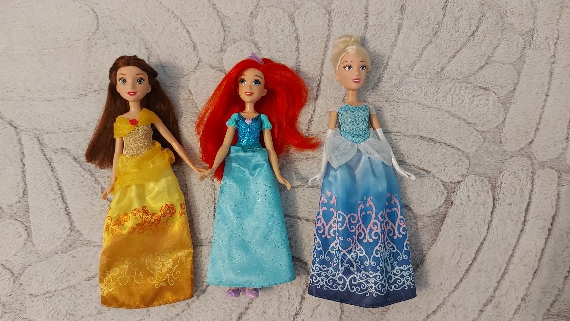 3 lalki księżniczki disney Bella, Ariel i Kopciuszek