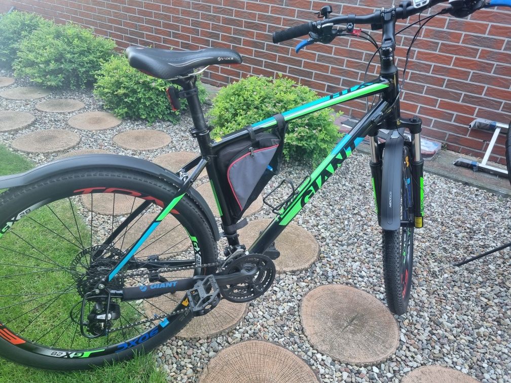 Rower GIANT ATX, kola 27,5  cala. Super stan.