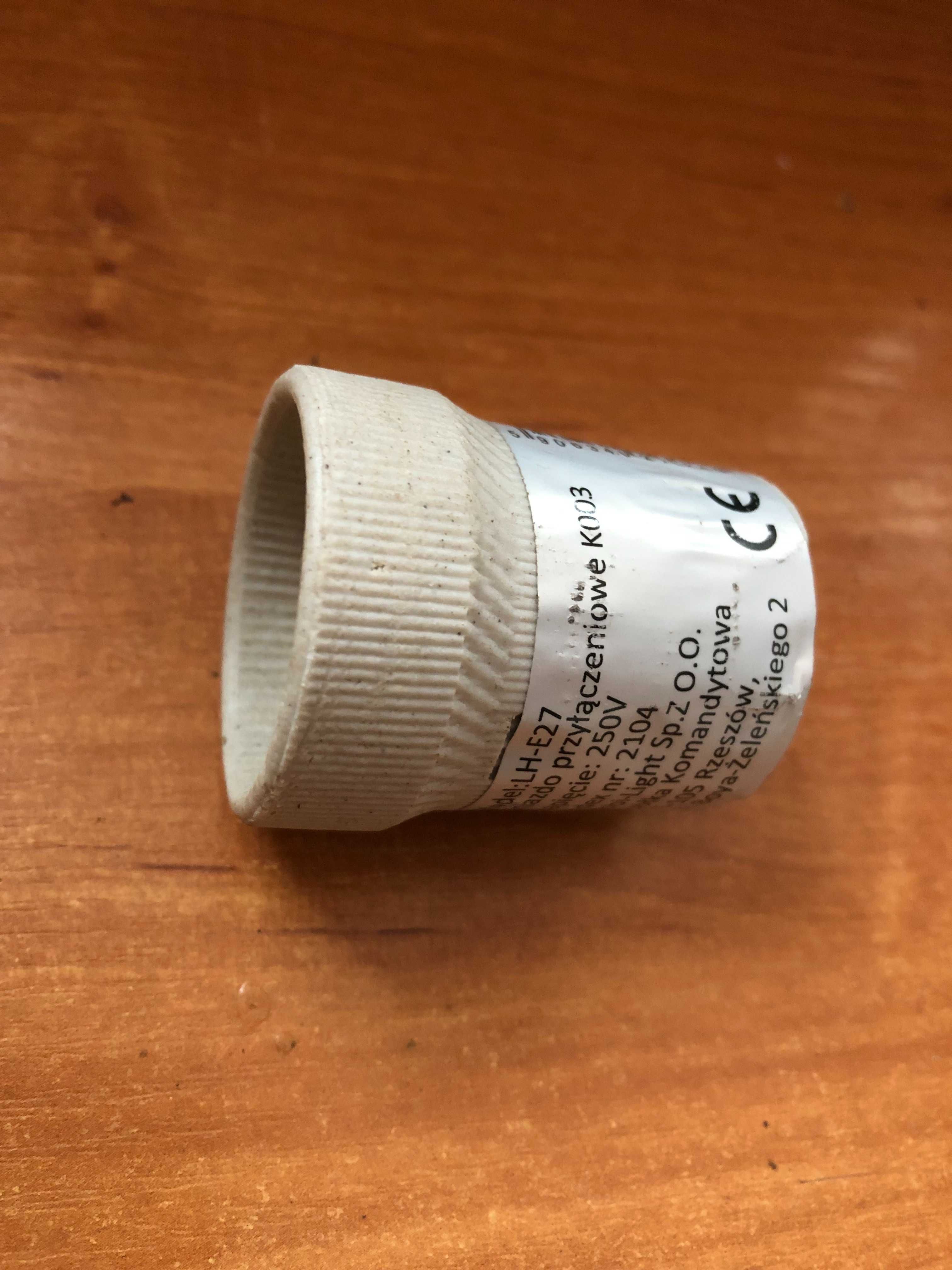 Oprawka ceramiczna 2 szt. do żarówki z typowym gwintem E27