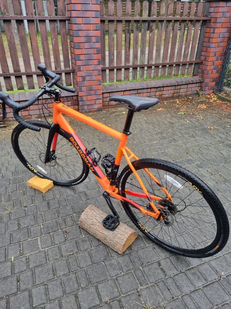 Rower gravel, szosa BOARDMAN ADV 8.9 stan igła