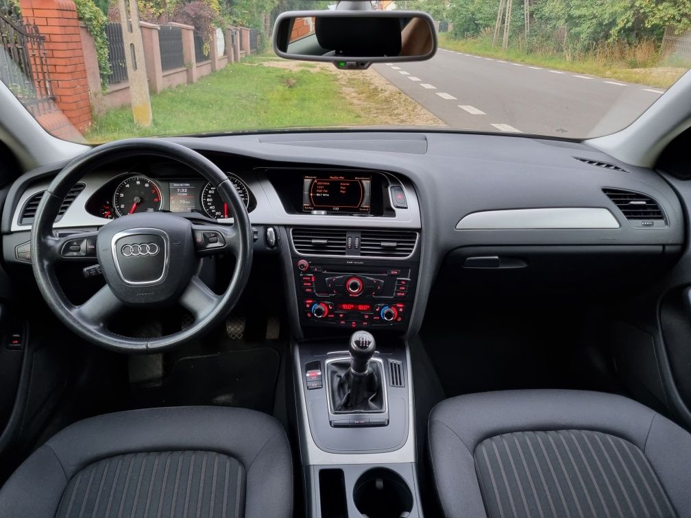 Audi A4 B8 1.8 TFSI 160km sedan super stan tylko 147.tys km