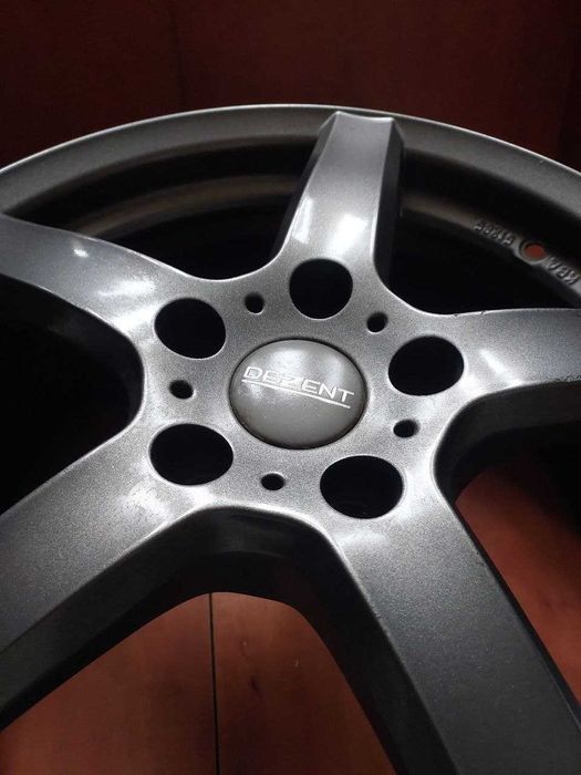 Диски R17 5x112 ET48 Dezent Volksvagen Audi Skoda Mercedes Seat