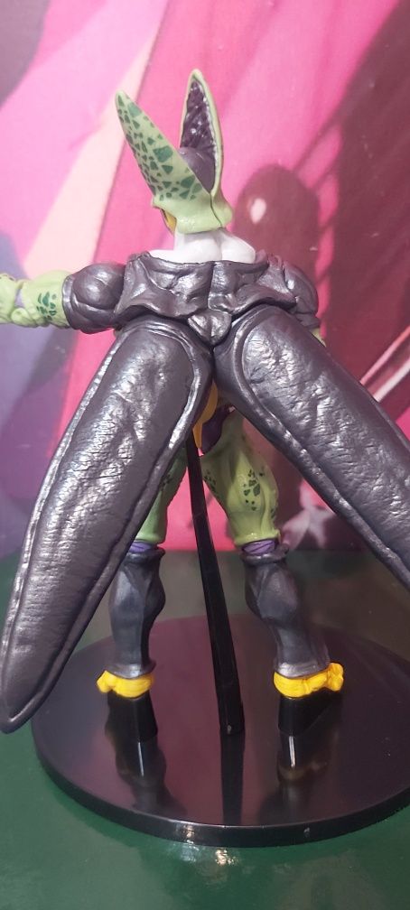 Figurka anime dragon ball komórczak cell