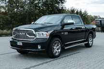 RAM 1500 LIMITED 5.7 HEMI 106tyś. km - Zarejestrowany - Pneumatyka - 4x4