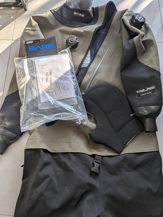 Skafander suchy nurkowy BARE Trilam tech dry