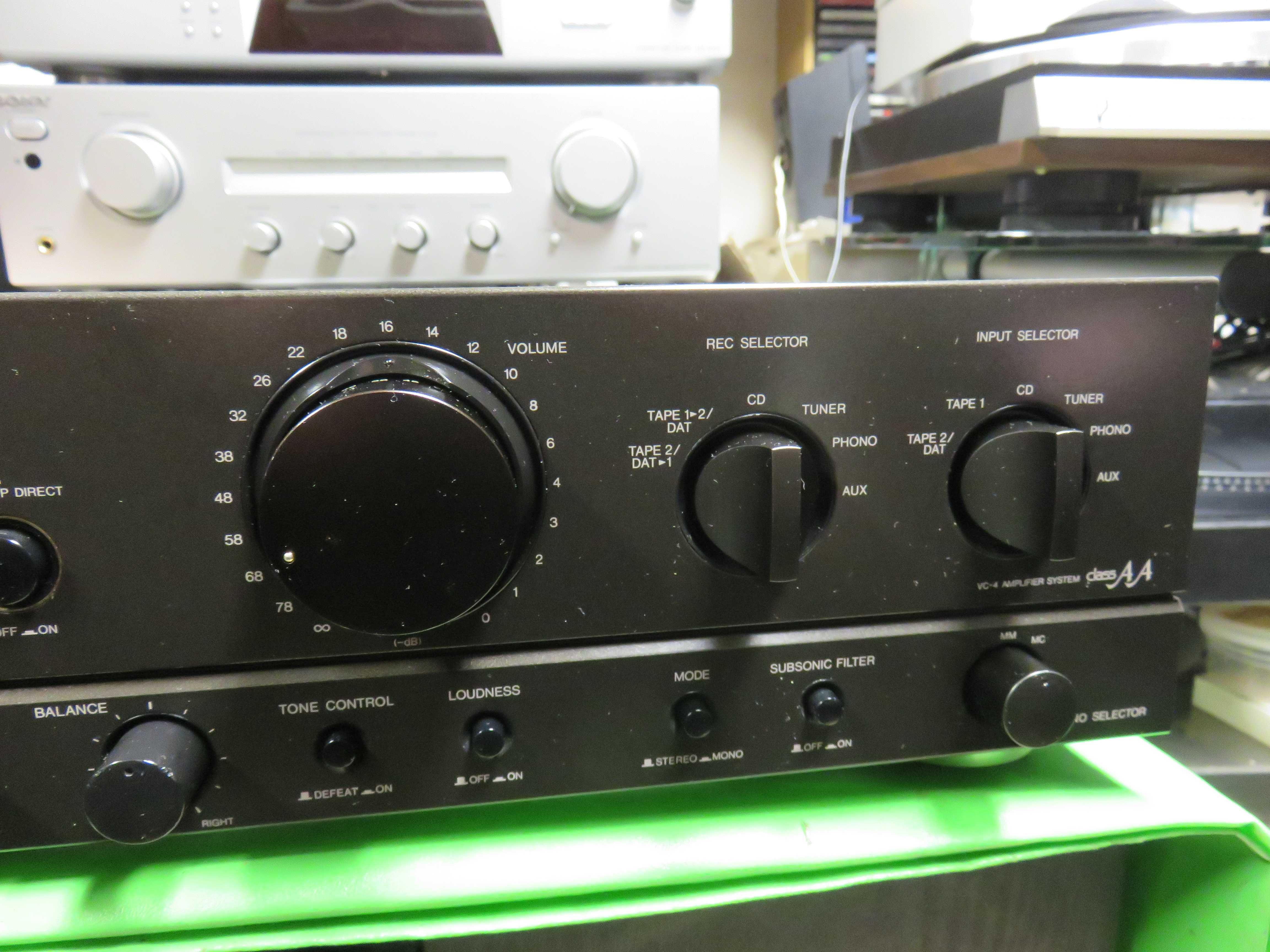 Wzmacniacz Technics SU-VX600 Solidny