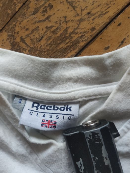 Reebok vintage tee