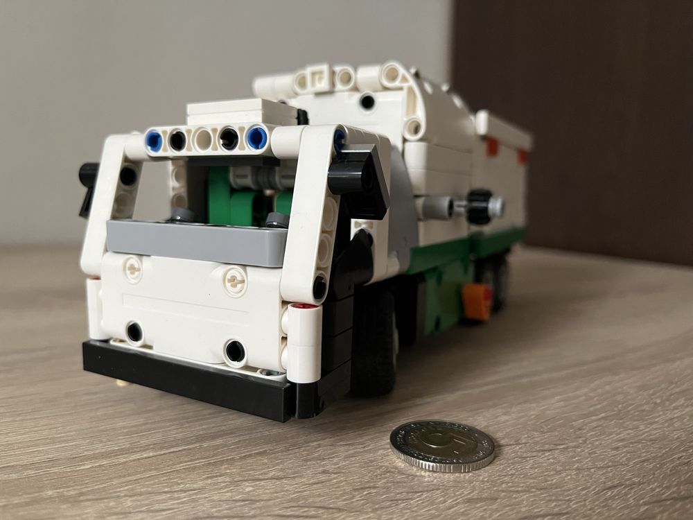 LEGO Technic jak NOWY. 42167 Mack LR + gratisy