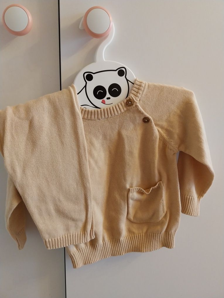 Komplet sweterkowy r.80 chłopięcy Sinsay unisex wiosenny sweterek zima