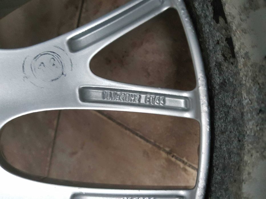 Felgi aluminiowe skręcane OEM Audi Q7 Speedline 10x20 et44 5x130 4L0