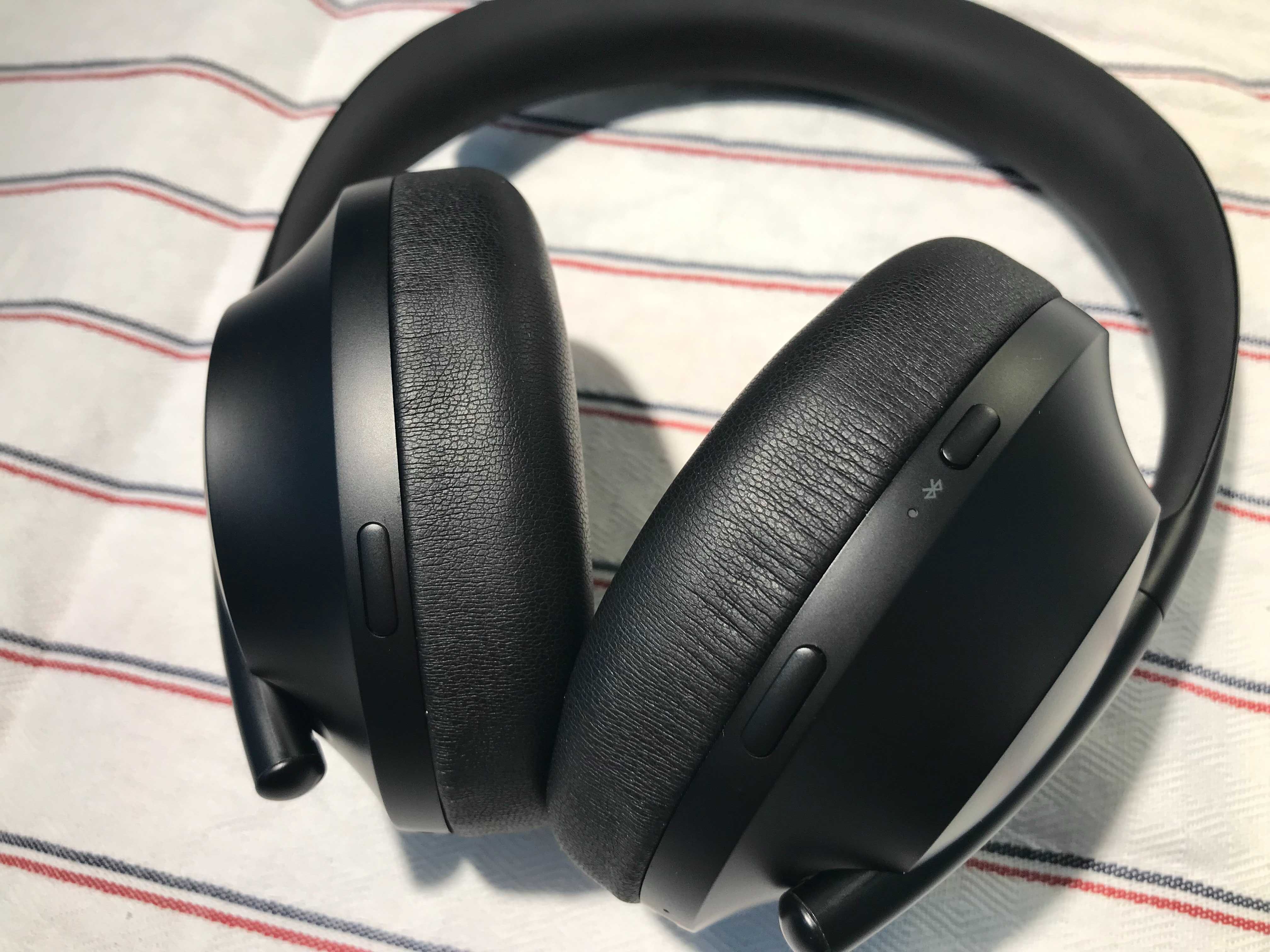 Słuchawki bezprzewodowe Bose 700 Noise Cancelling – z paragonem