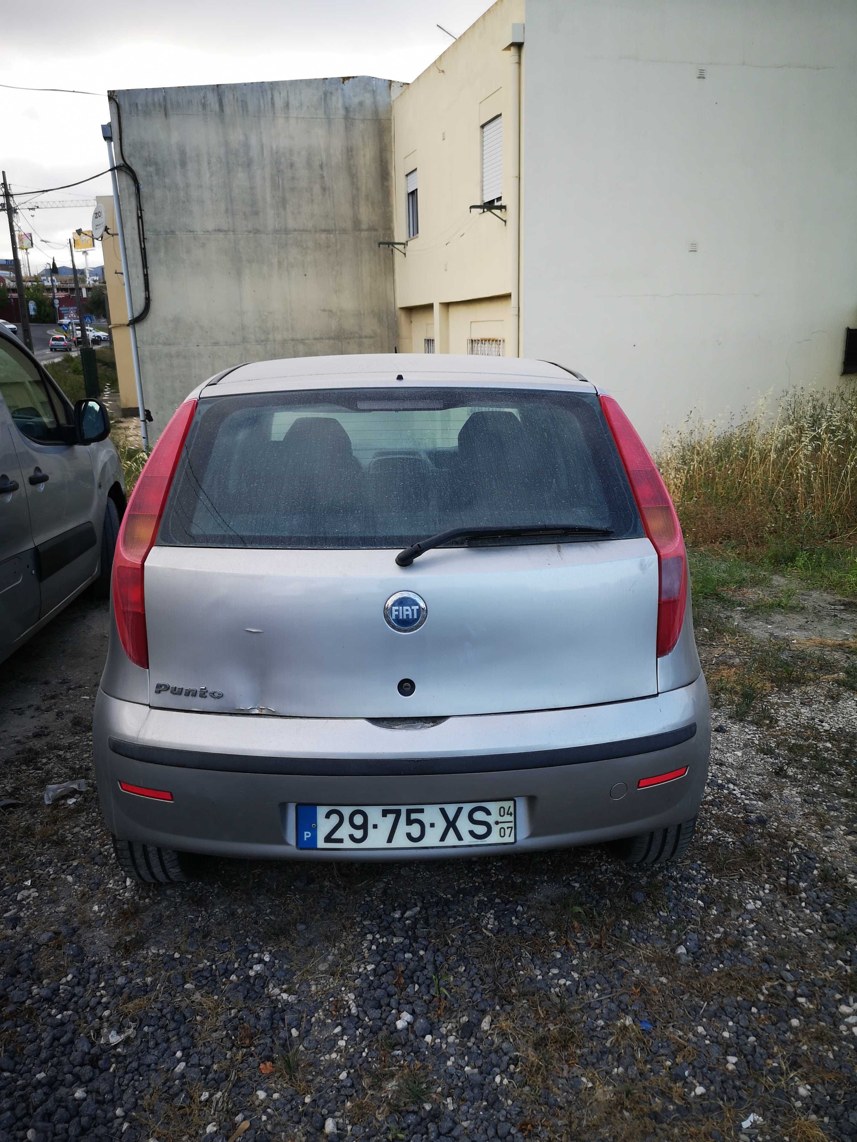 Fiat Punto impecável