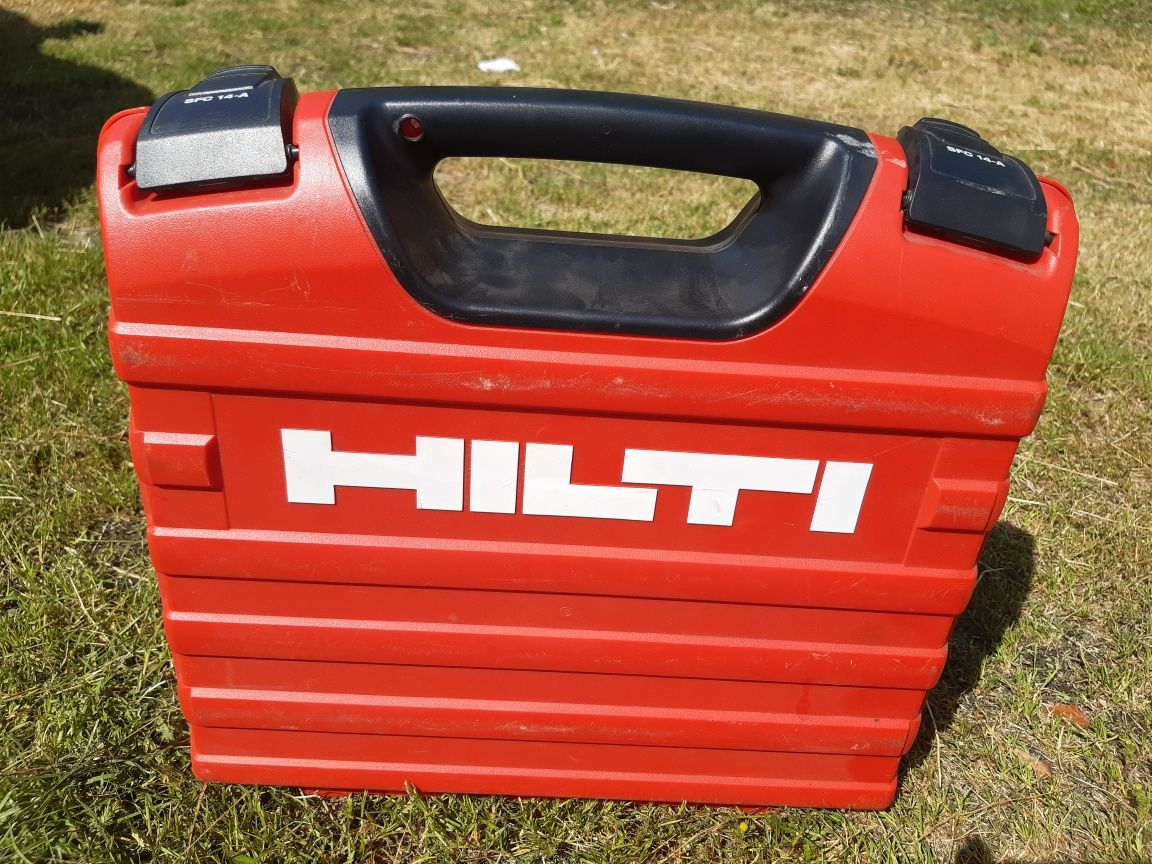 Walizka HILTI oryginalna /Kufer / po wkrętarkach