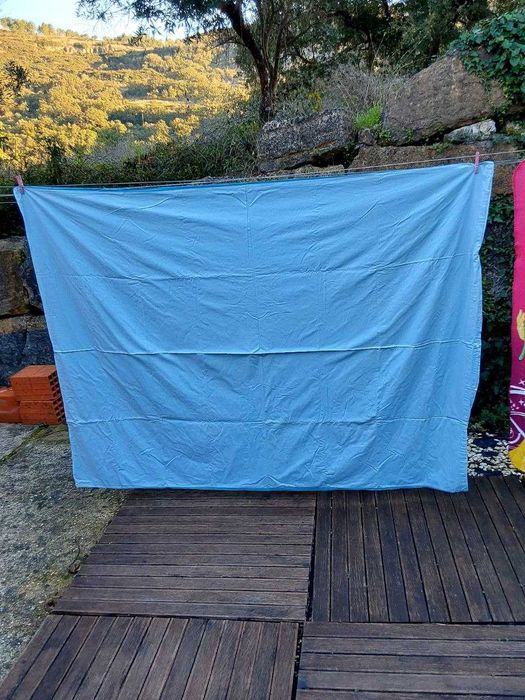 Conjunto de Roupa de cama básica azul simples