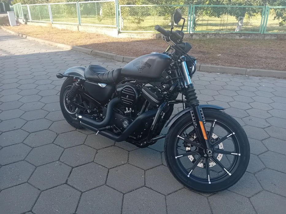 Harley-Davidson Sportster Iron 883 stan idealny