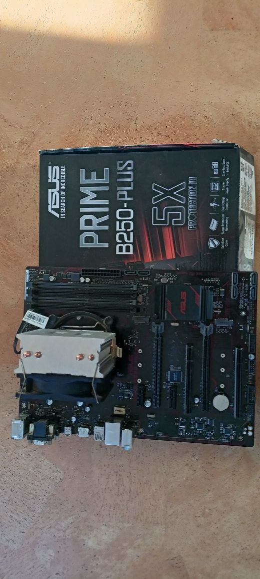 Motherboard Asus prime B250-plus + Intel i5 7600 3.5GhzQuadCore