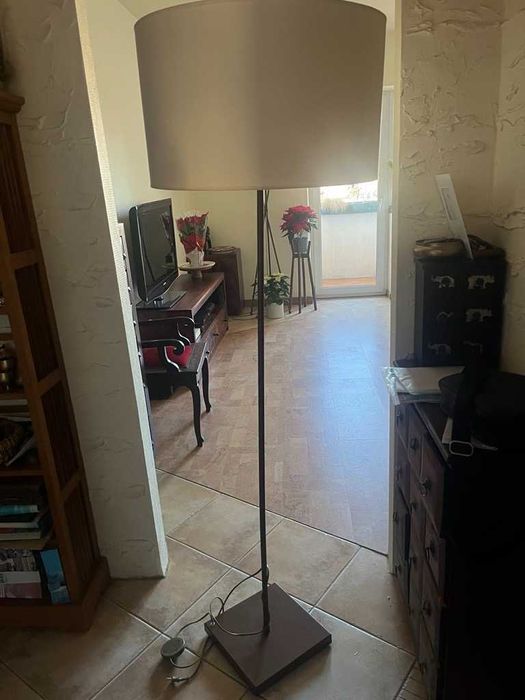 Sprzedam Lampe stojącą