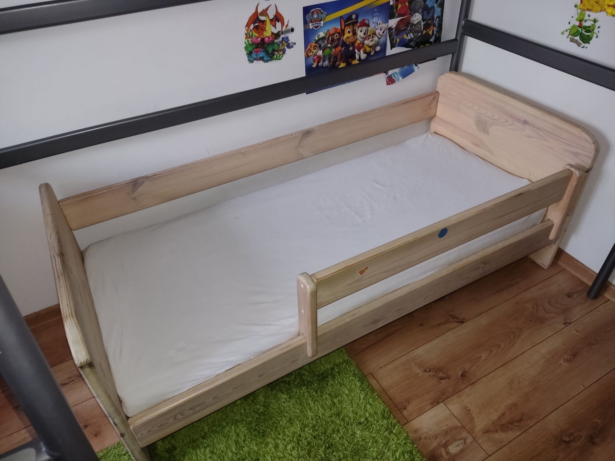 PILNE - Łóżko drewniane dla dzieci 70x160 cm
