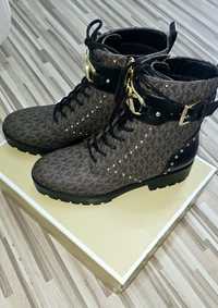 Promocja Nowe buty Michael Kors czarno-brązowe w minogram MK kupione z