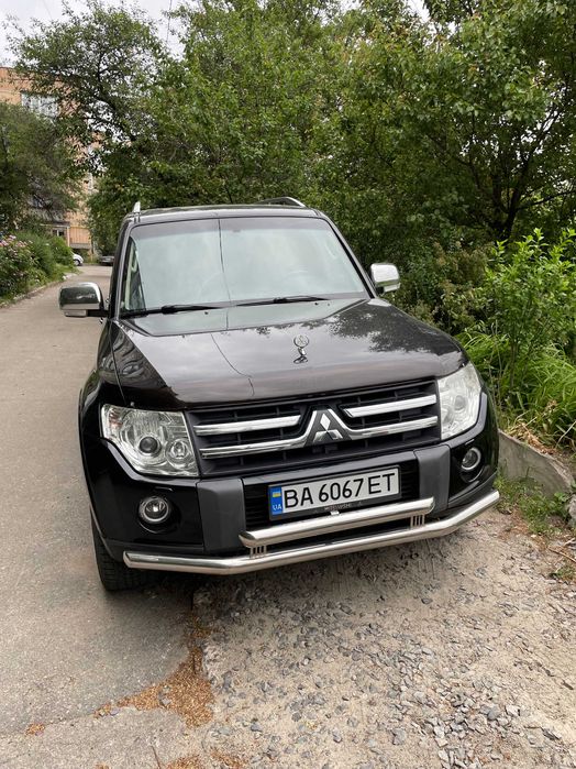Mitsubishi Pajero Wagon 4. Двигун 3,0л. Бензин. Автомат. 2007 рік.