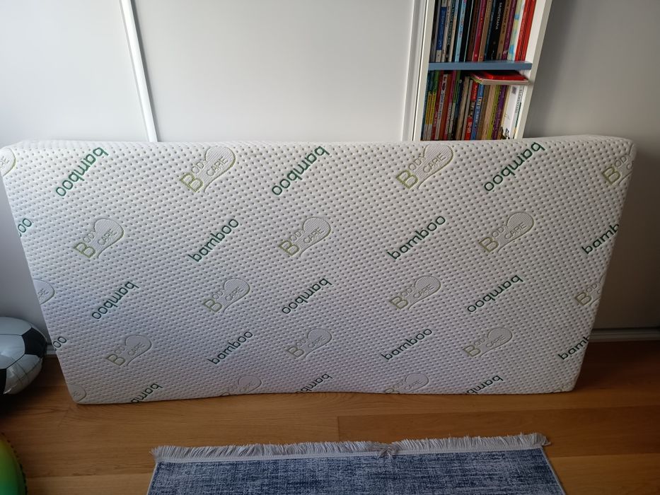 Materac do łóżka dla dziecka 90x180