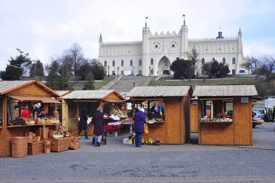 Drewniany domek na jarmark, działkę, domek narzędziowy do ogrodu