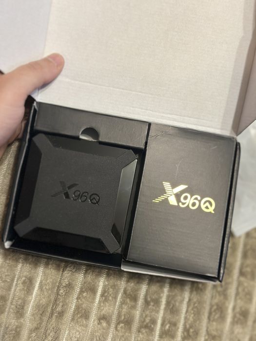 Смарт ТВ приставка H96 Max H313 2/16 Гб Android TV 14 Smart Box