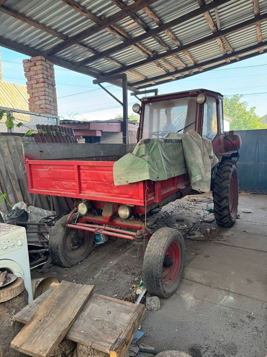 Продам трактор Т-16М