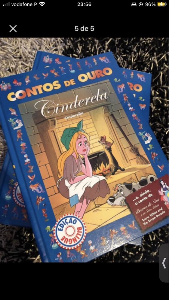 Vendo Contos de Ouro em ingles e portugues