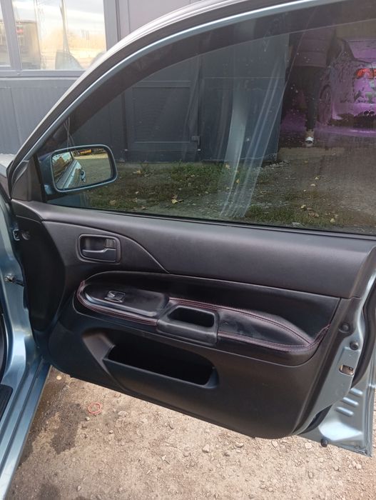 Mitsubishi Ланцер 9 1.6