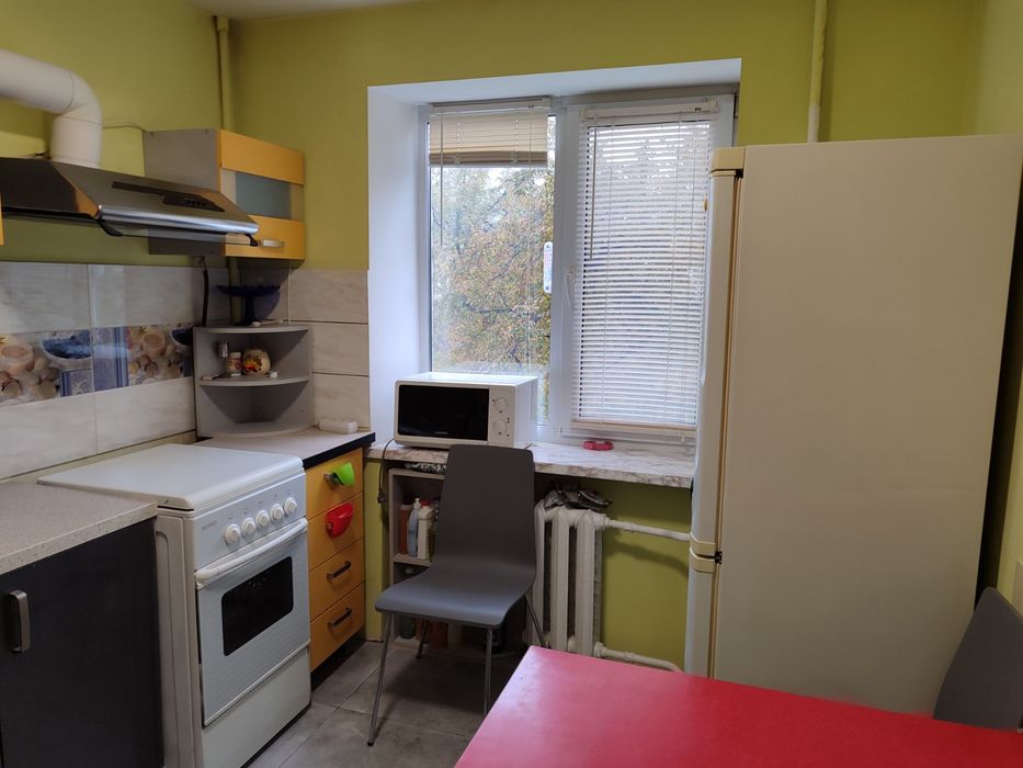 2к після ремонту вул.Веденська 26 ст.м Контрактова площа 10 хв пішки