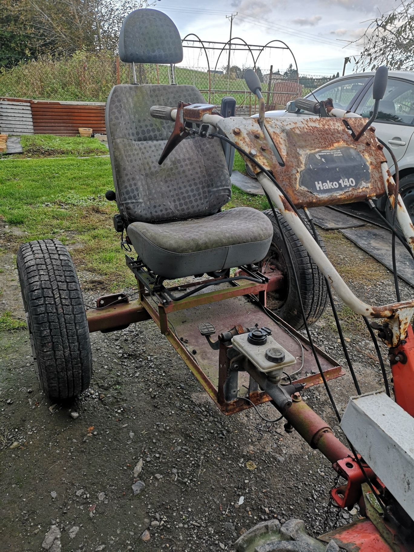 Traktorek Hako 140