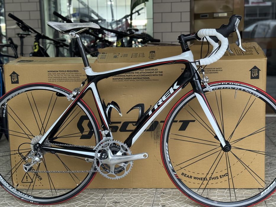 Bicicleta Estrada Carbono Trek