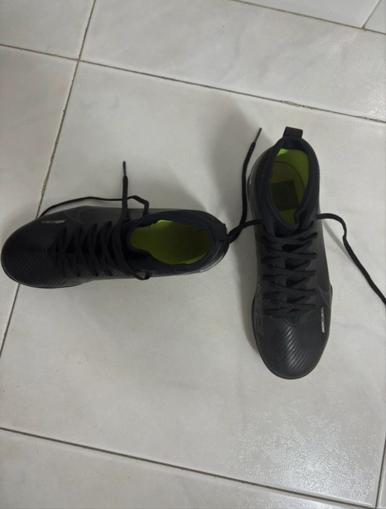 Chuteiras Nike Mercurial