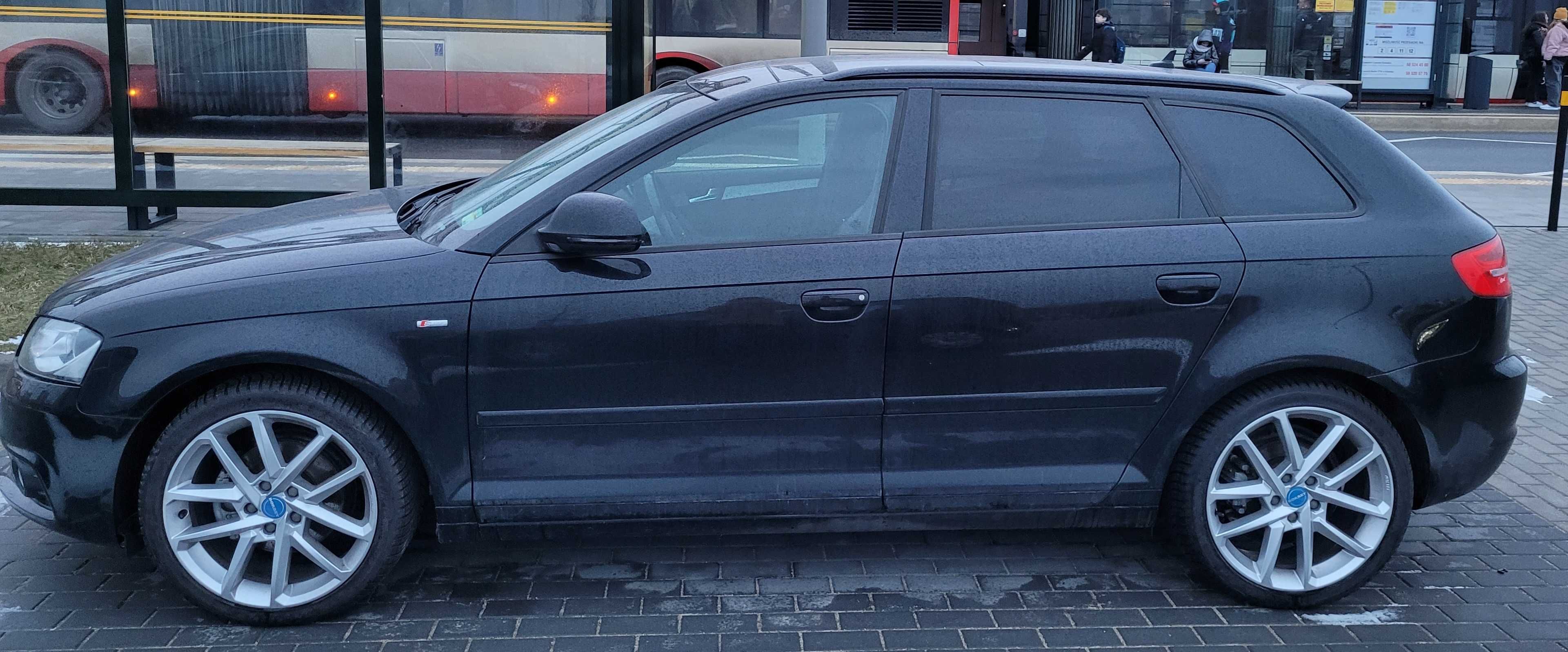 Komplet koła: opony całoroczne stan bdb R 18 225/40 Goodyear z felgami