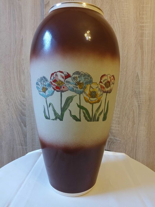 Wazon porcelit z Chodzieży PRL