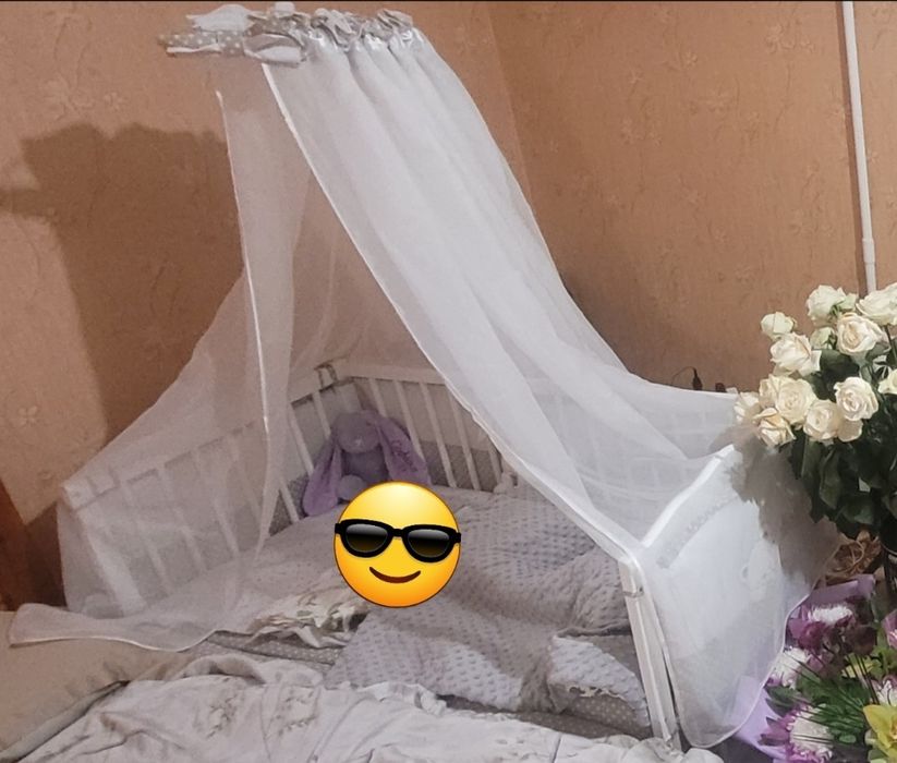 Балдахін в ліжечко без кріплення