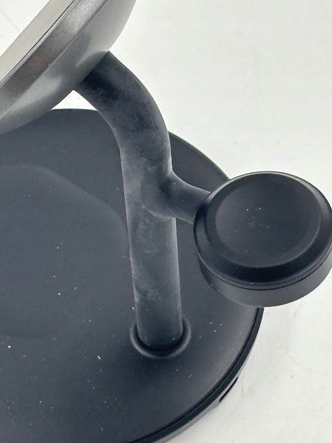 deesooco stacja ładująca 3w1 dla urządzeń apple watch iphone airpods