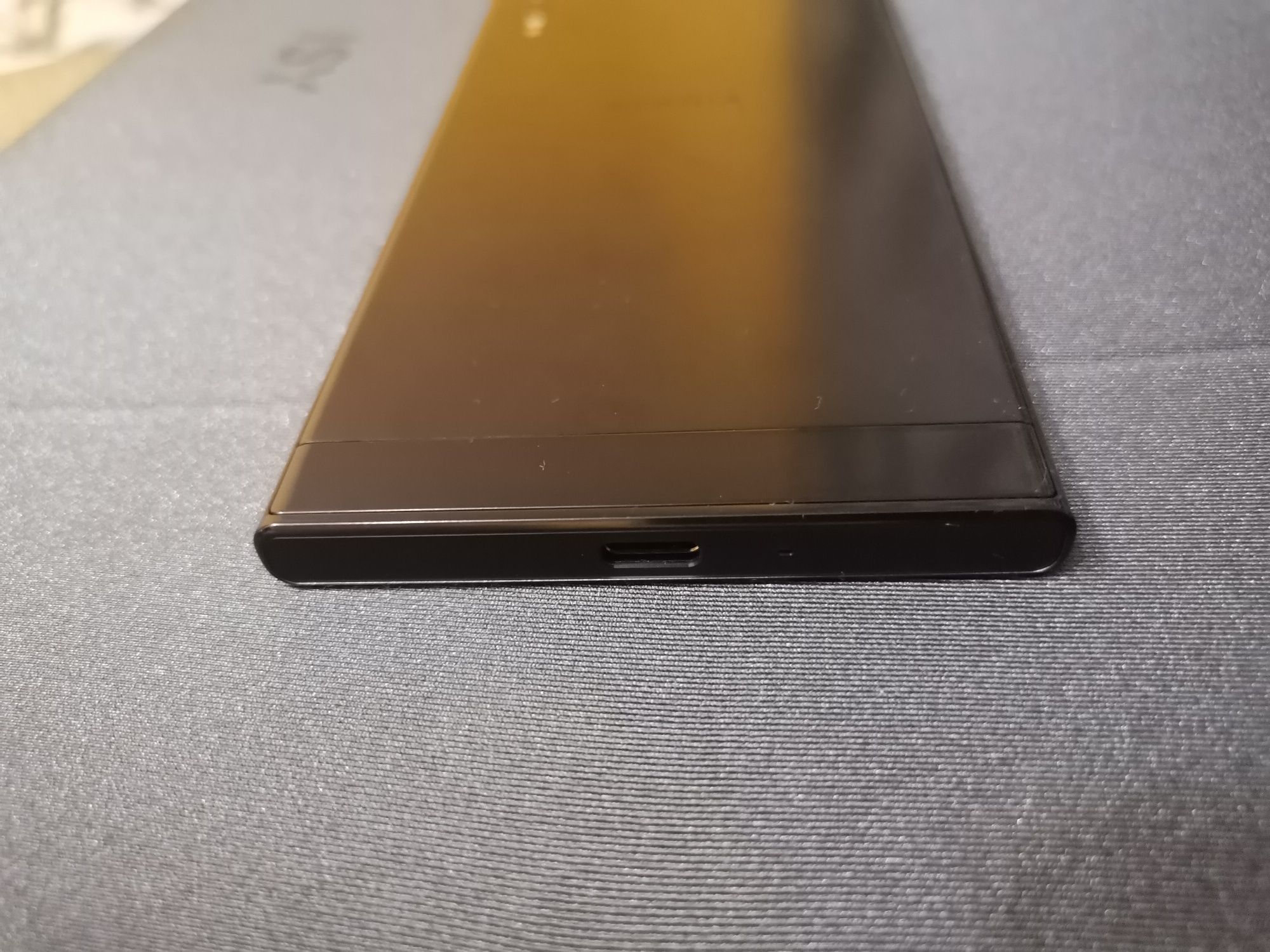Na części Sony xperia xz.