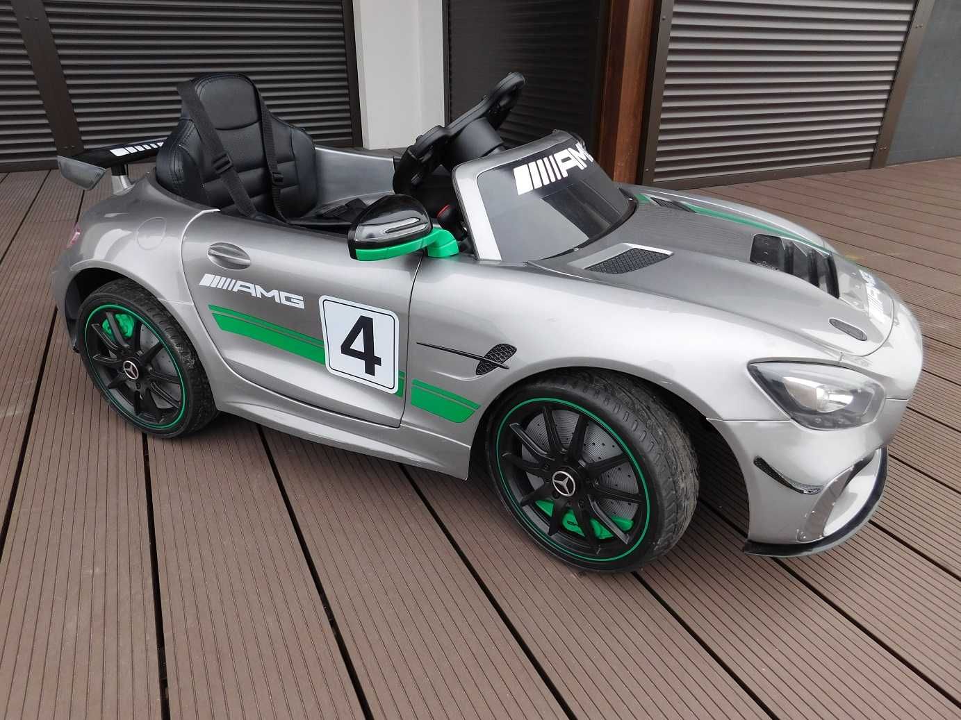 Mercedes AMG GT4 licencjonowany samochód elektryczny dla dzieci