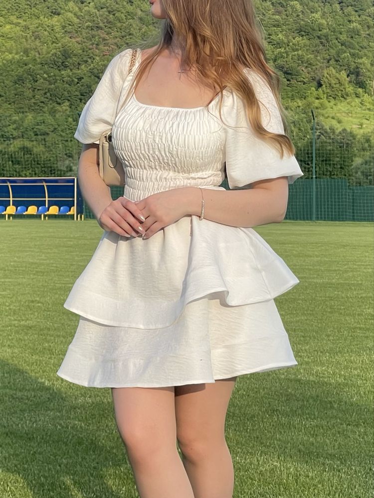 Коктейльна сукня