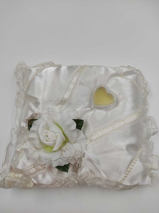 Poduszka na obrączki