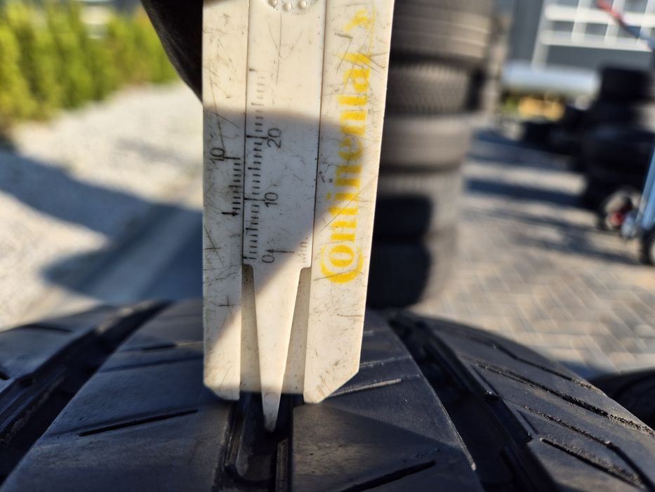 Continental contivancontact 100 205/75/16C Rok 2021 7.5mm. Opona pojed