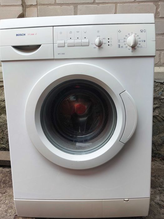 Продам пральну машину  BOSCH