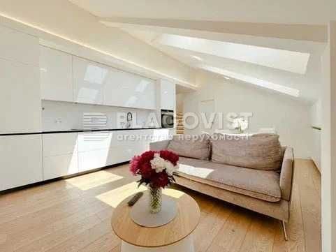 Продаж квартири Липи Юрія, 6 Комфорт Таун