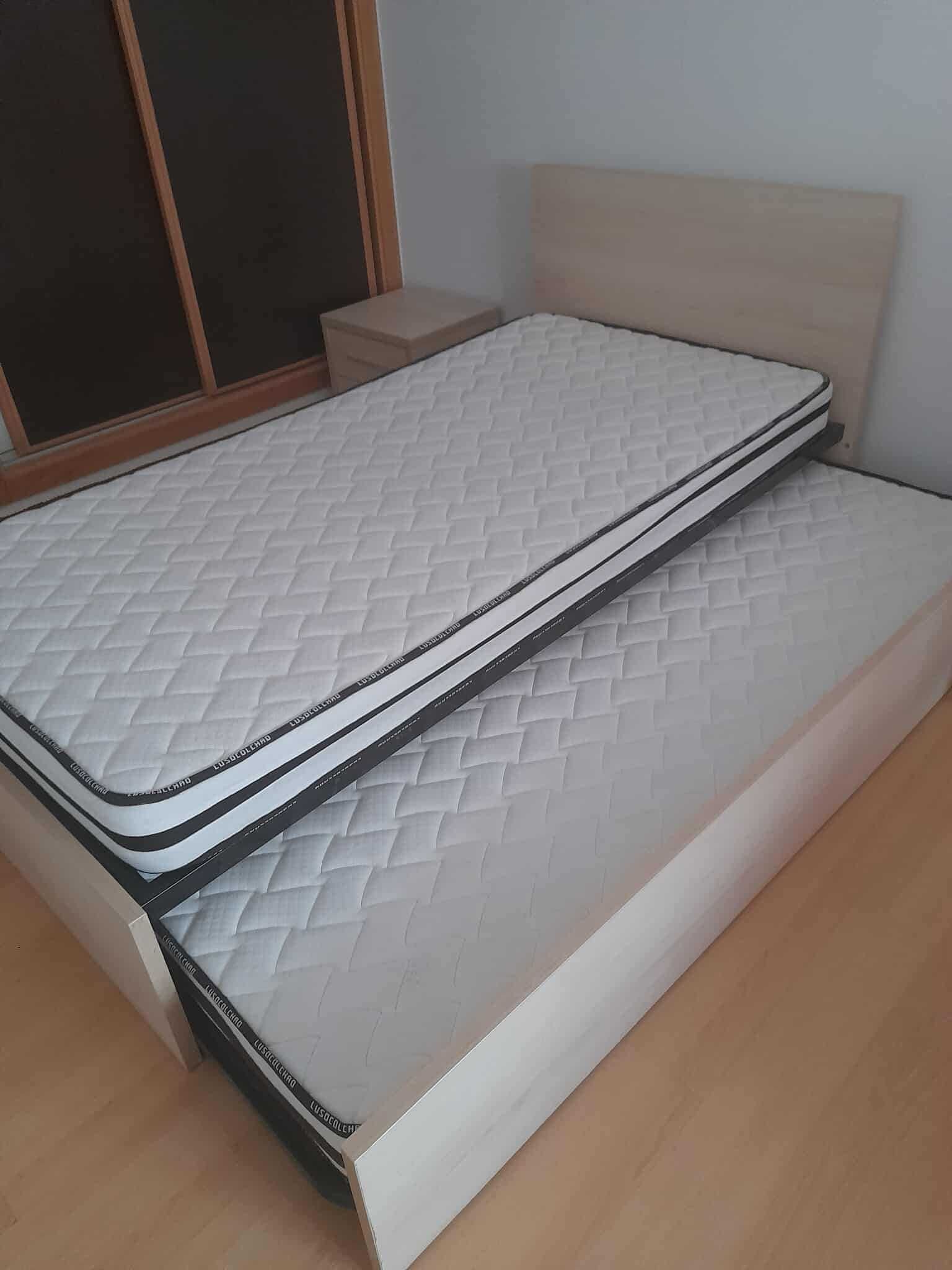 Cama de solteiro com gaveta e 2 colchoes incluidos